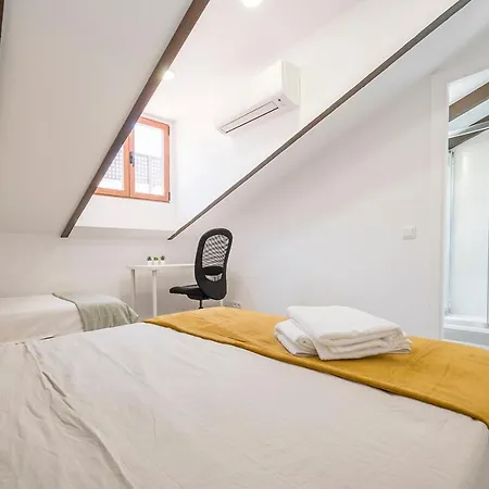 Exclusivo Atico Con Terraza En Plaza Mayor Madrid Exterior photo