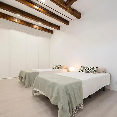 Exclusivo Atico Con Terraza En Plaza Mayor Madrid Exterior photo